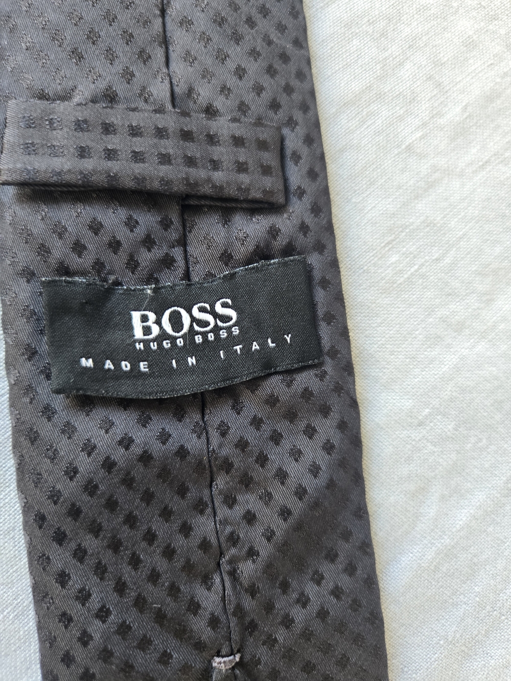 Hugo Boss Black Slim Textured Silk Tie - Picture 2 of 4